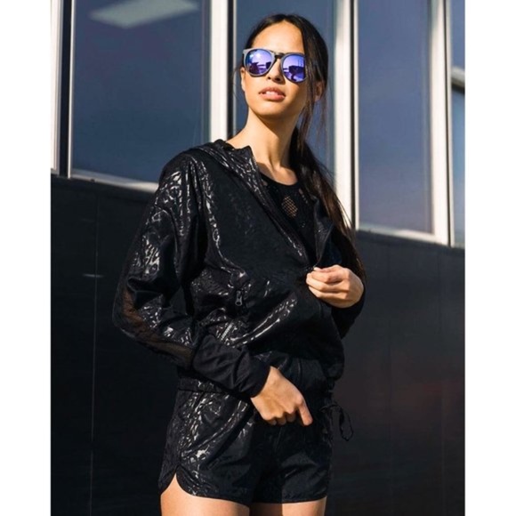 ZYIA Active Black Cheetah Print Bomber Jacket Windbreaker Thumb Hole Small - Picture 1 of 13